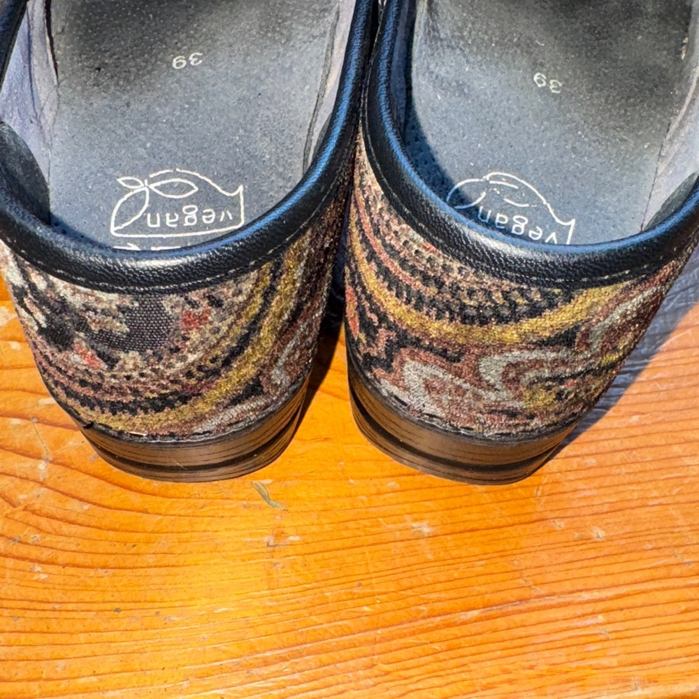 Paisley Slip-On Clogs Dansko vegan size 39 8.5 - Picture 4 of 7